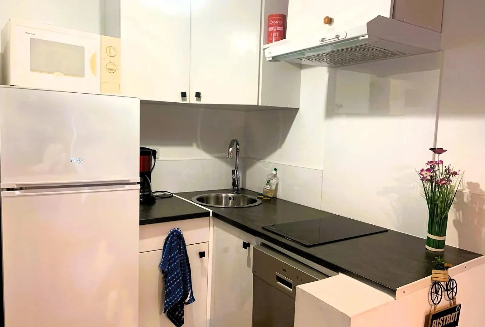 Reve D'Azur En Bord De Mer A La Nartelle Avec Piscine Dans La Residence, Terrasse, Bbq, 2 Chambres 2 Sdb Logement De 35M2 Draps Inclus Sainte-Maxime France